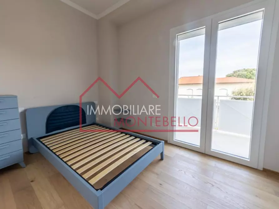 Immagine 9 di Appartamento in vendita  a Camaiore