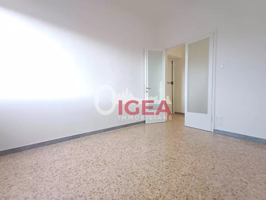 Immagine 1 di Appartamento in vendita  a Siena