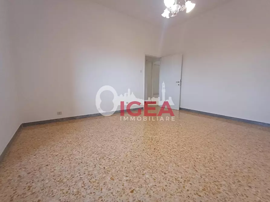 Immagine 14 di Appartamento in vendita  a Siena