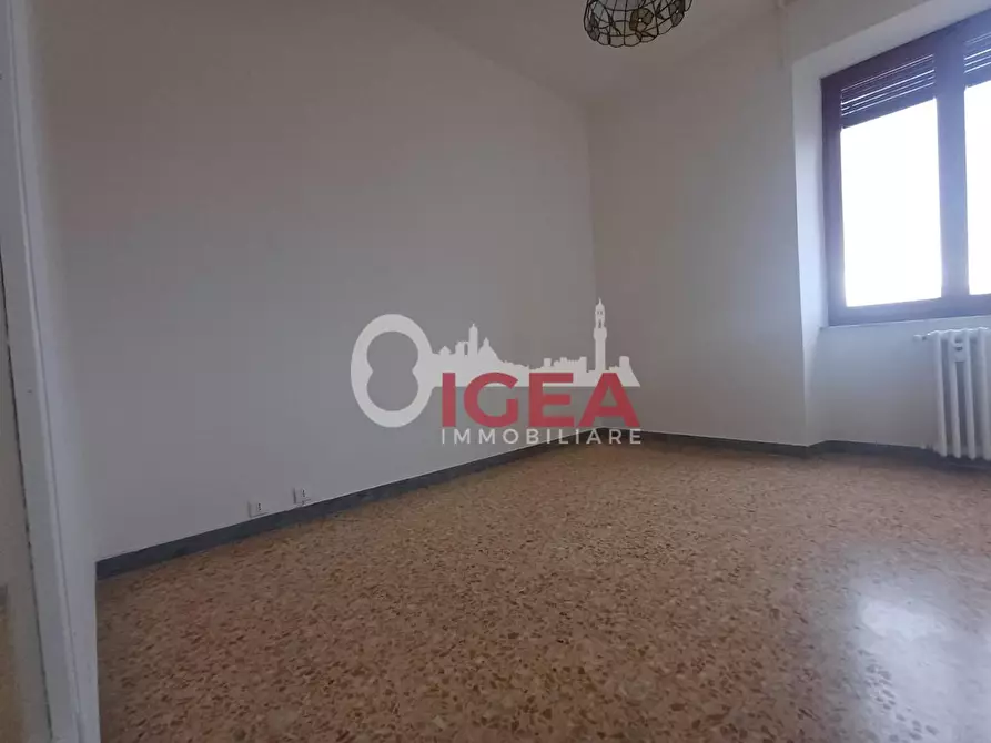 Immagine 5 di Appartamento in vendita  a Siena