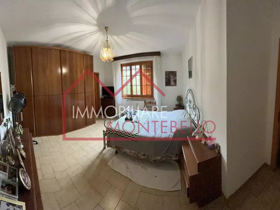 Immagine 27 di Casa indipendente in vendita  a Camaiore