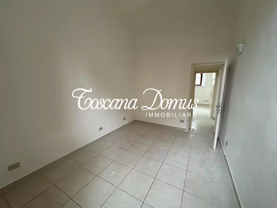 Immagine 20 di Appartamento in vendita  a Siena