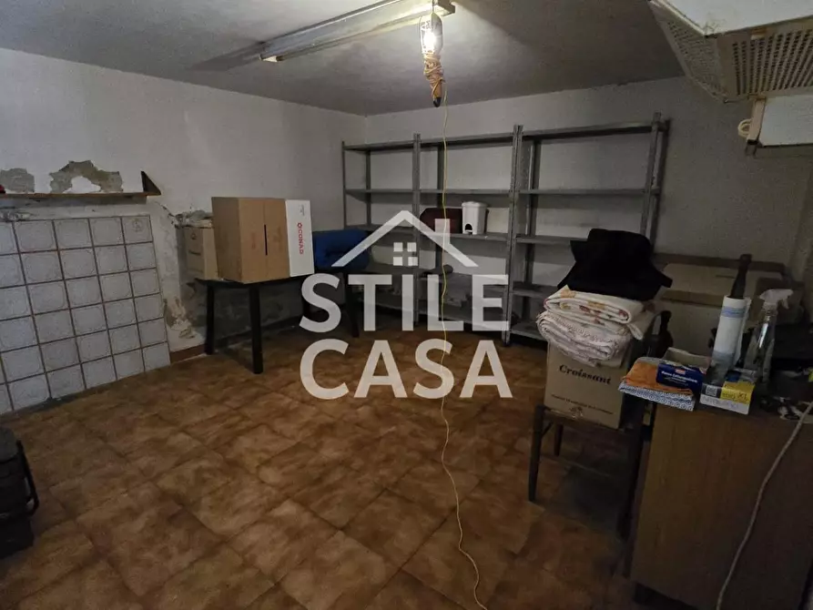 Immagine 3 di Porzione di casa in vendita  a Chiesina Uzzanese