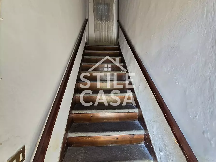 Immagine 7 di Porzione di casa in vendita  a Chiesina Uzzanese