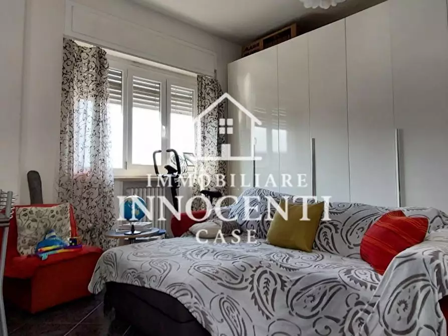 Immagine 9 di Appartamento in vendita  a Massa