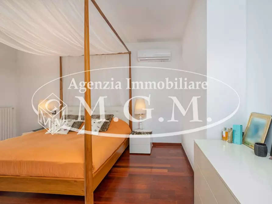 Immagine 50 di Casa bifamiliare in vendita  a Bientina