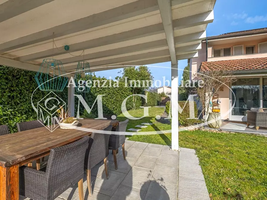 Immagine 21 di Casa bifamiliare in vendita  a Bientina