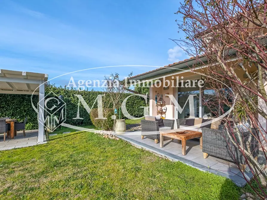 Immagine 17 di Casa bifamiliare in vendita  a Bientina