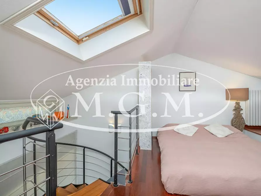 Immagine 60 di Casa bifamiliare in vendita  a Bientina