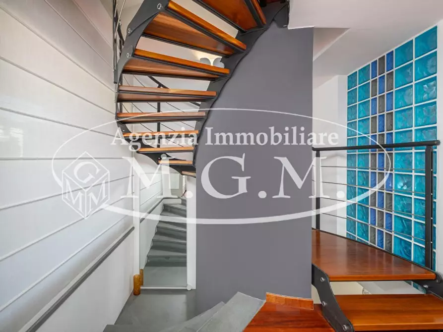 Immagine 44 di Casa bifamiliare in vendita  a Bientina