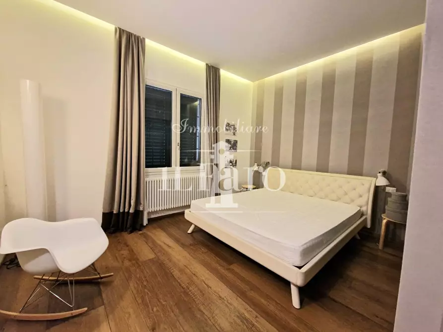 Immagine 15 di Appartamento in vendita  a Campi Bisenzio