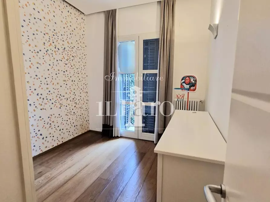 Immagine 24 di Appartamento in vendita  a Campi Bisenzio