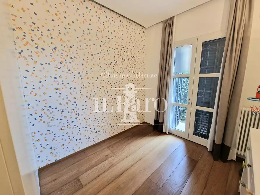 Immagine 26 di Appartamento in vendita  a Campi Bisenzio