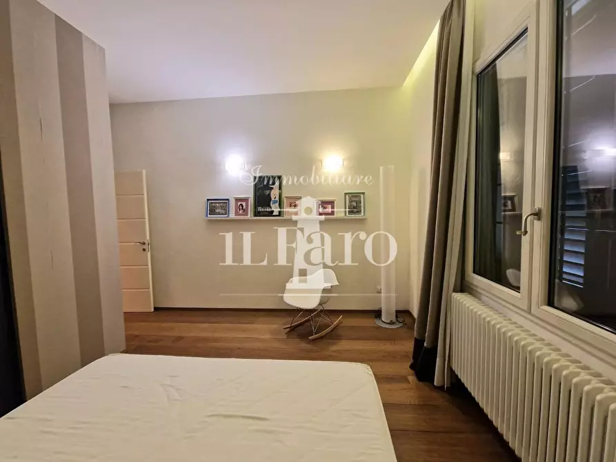 Immagine 18 di Appartamento in vendita  a Campi Bisenzio