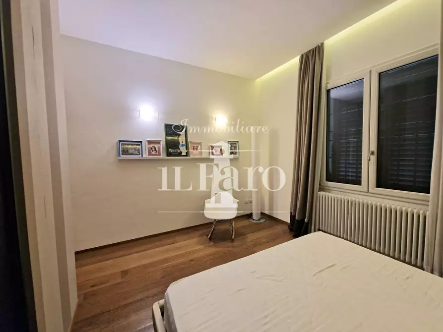 Immagine 20 di Appartamento in vendita  a Campi Bisenzio