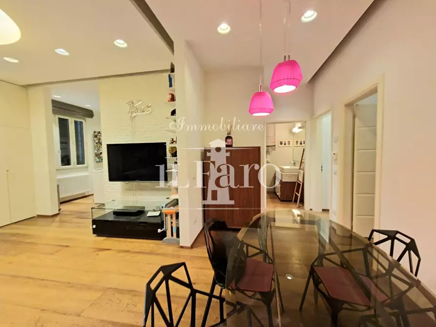 Immagine 8 di Appartamento in vendita  a Campi Bisenzio