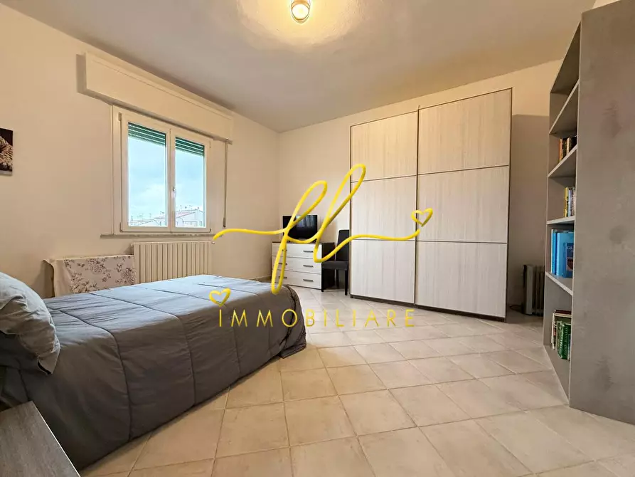 Immagine 16 di Appartamento in vendita  a Cecina