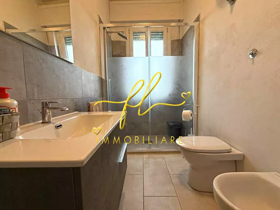 Immagine 26 di Appartamento in vendita  a Cecina