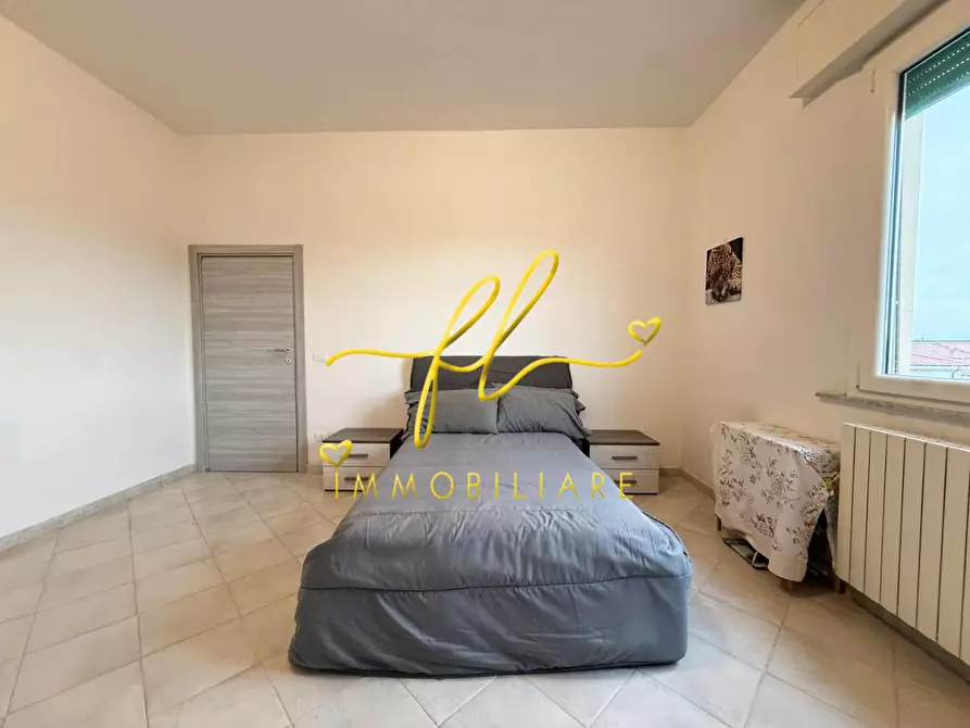 Immagine 18 di Appartamento in vendita  a Cecina