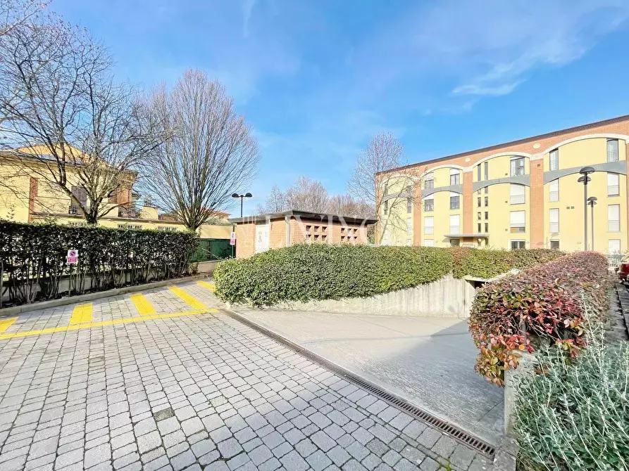 Immagine 31 di Appartamento in vendita  a Lucca