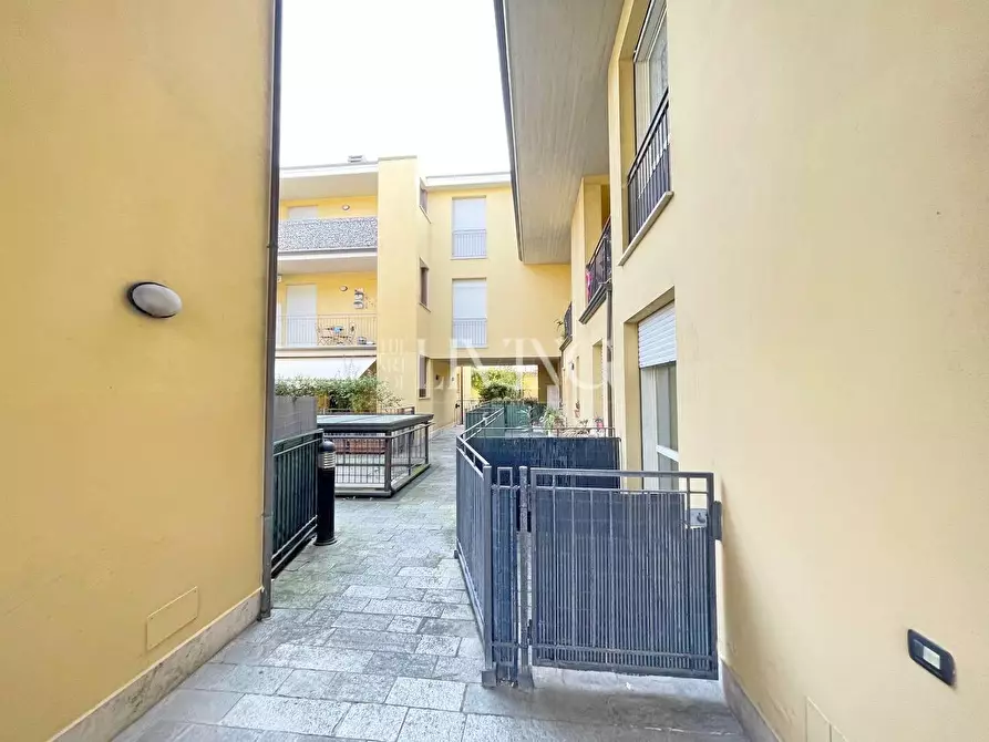 Immagine 29 di Appartamento in vendita  a Lucca