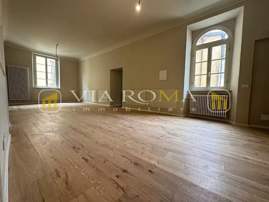 Immagine 29 di Appartamento in vendita  a Lucca