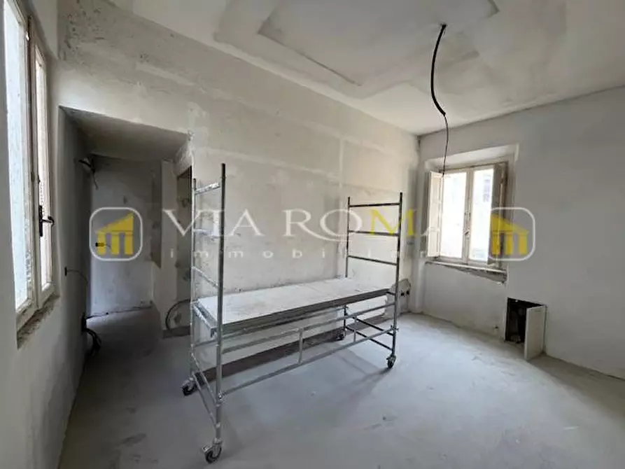 Immagine 18 di Appartamento in vendita  a Lucca