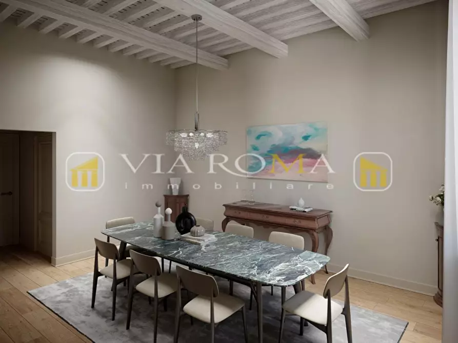 Immagine 3 di Appartamento in vendita  a Lucca