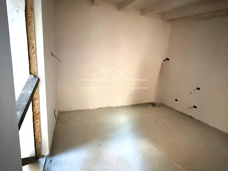 Immagine 6 di Terratetto in vendita  a Sarzana