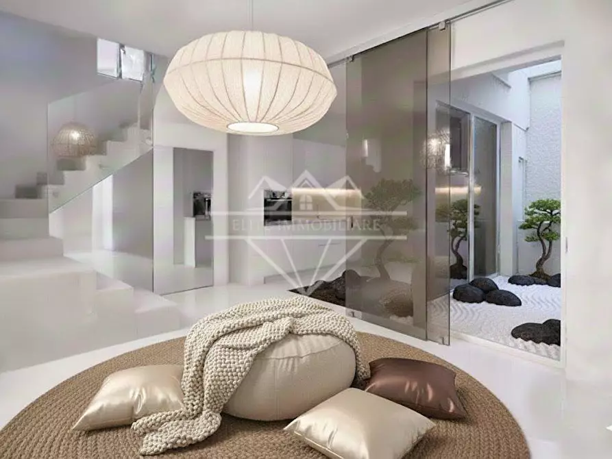 Immagine 22 di Terratetto in vendita  a Sarzana