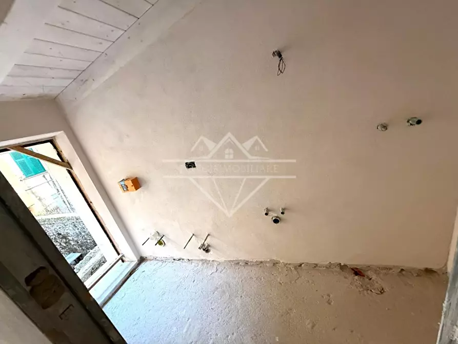 Immagine 3 di Terratetto in vendita  a Sarzana