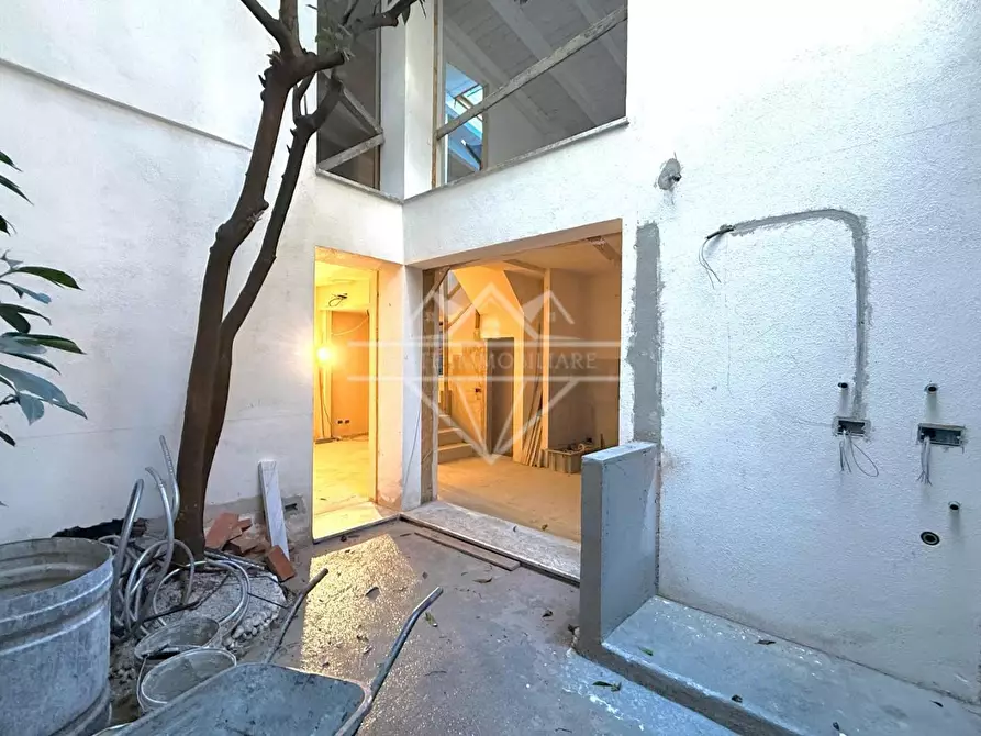 Immagine 18 di Terratetto in vendita  a Sarzana