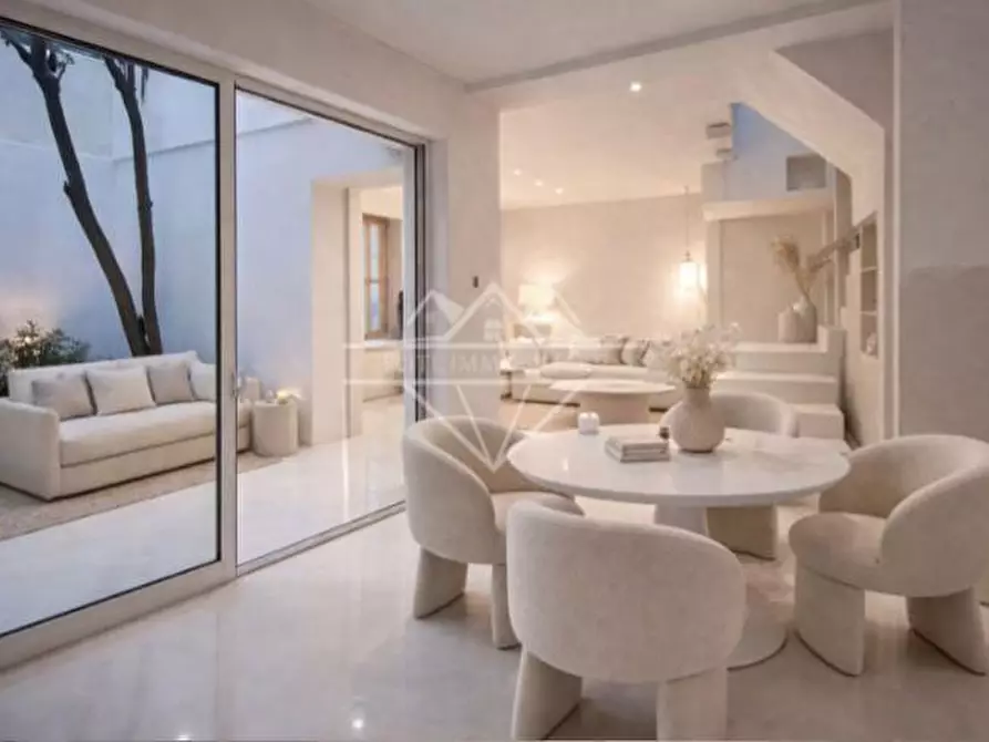 Immagine 1 di Terratetto in vendita  a Sarzana