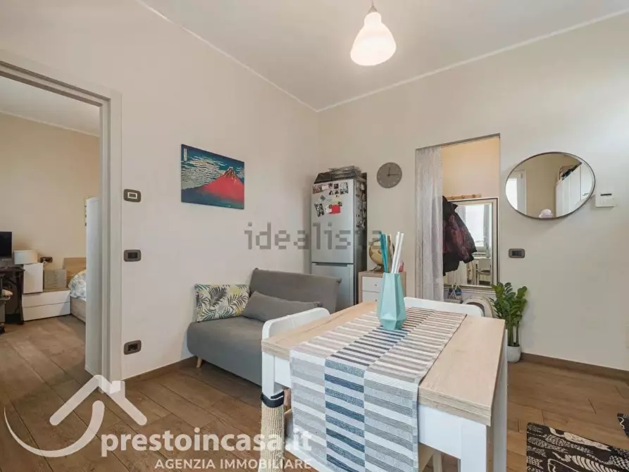 Immagine 6 di Appartamento in vendita  a Viareggio