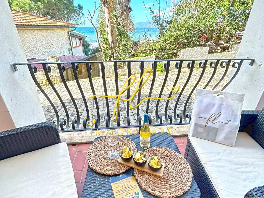 Immagine 17 di Appartamento in vendita  a Capoliveri