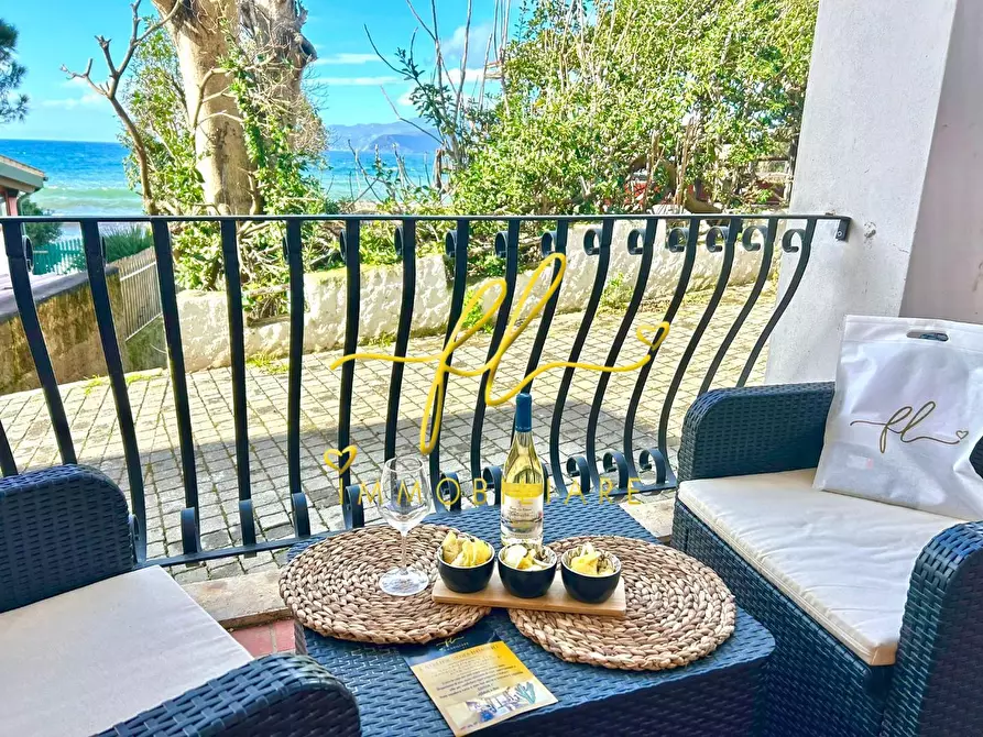 Immagine 16 di Appartamento in vendita  a Capoliveri