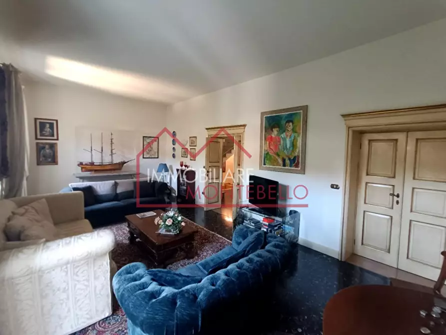 Immagine 4 di Casa bifamiliare in vendita  a Viareggio