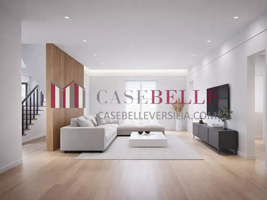 Immagine 2 di Casa indipendente in vendita  a Pietrasanta