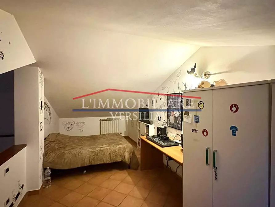 Immagine 12 di Appartamento in vendita  a Massa