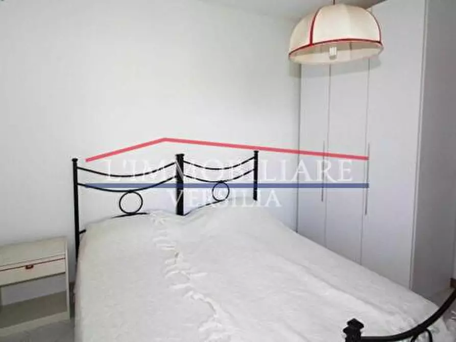 Immagine 9 di Appartamento in vendita  a Massa