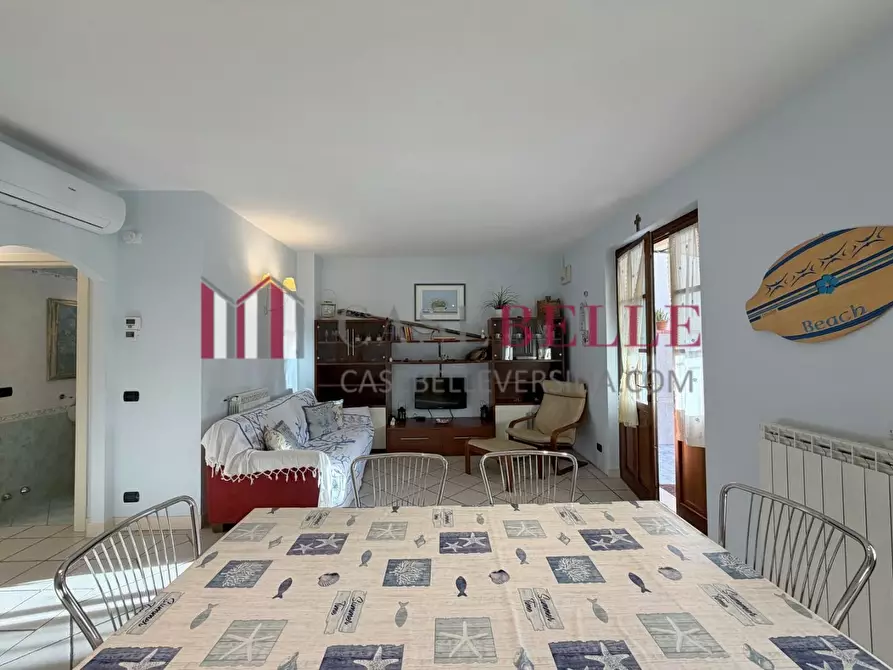 Immagine 5 di Appartamento in affitto  a Camaiore