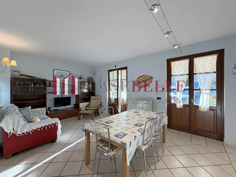 Immagine 6 di Appartamento in affitto  a Camaiore