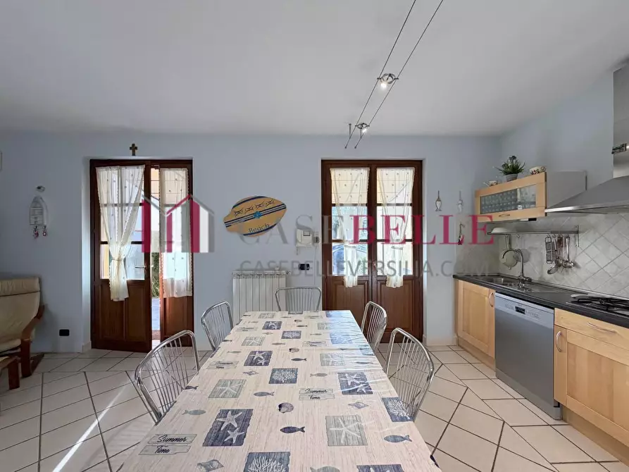 Immagine 7 di Appartamento in affitto  a Camaiore