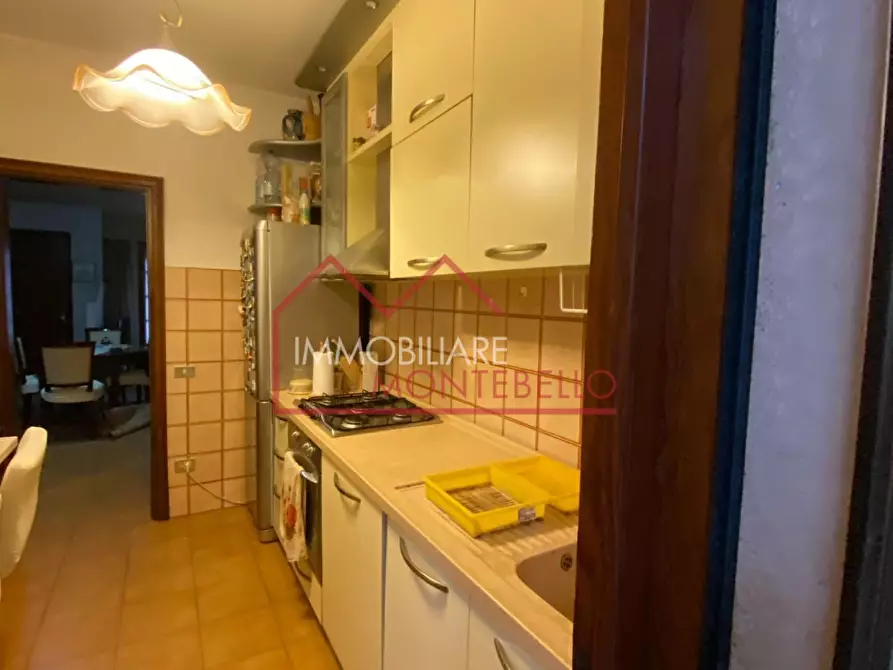 Immagine 6 di Villetta a schiera in vendita  a Viareggio