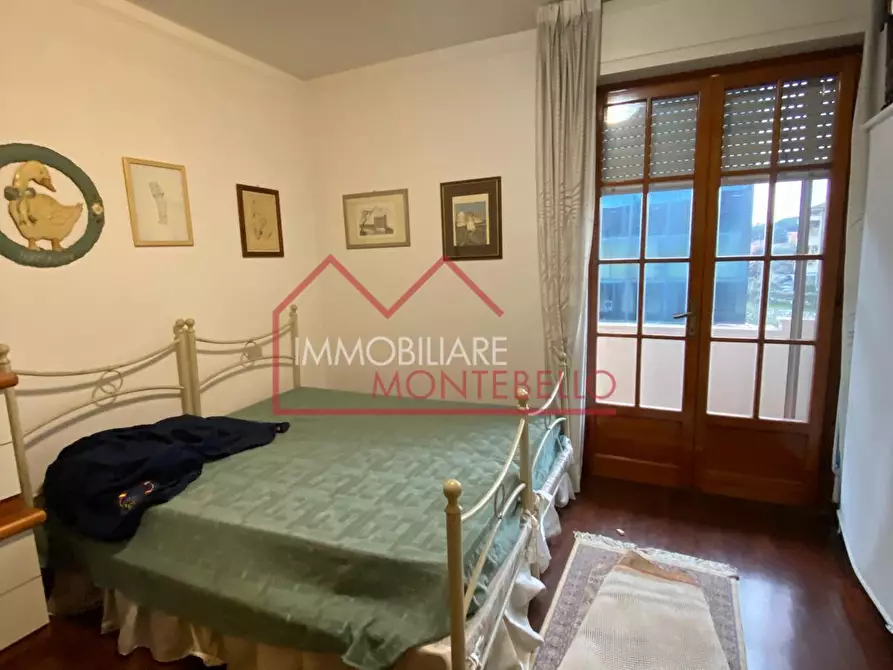 Immagine 9 di Villetta a schiera in vendita  a Viareggio