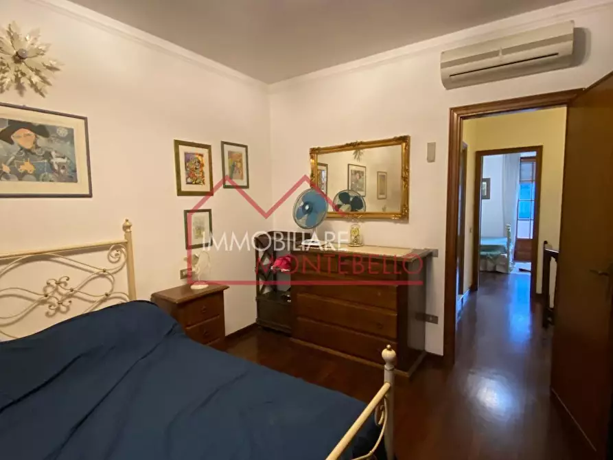 Immagine 10 di Villetta a schiera in vendita  a Viareggio