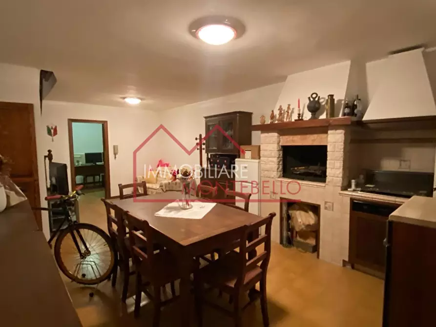 Immagine 18 di Villetta a schiera in vendita  a Viareggio