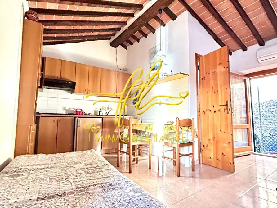 Immagine 2 di Appartamento in vendita  a Porto Azzurro