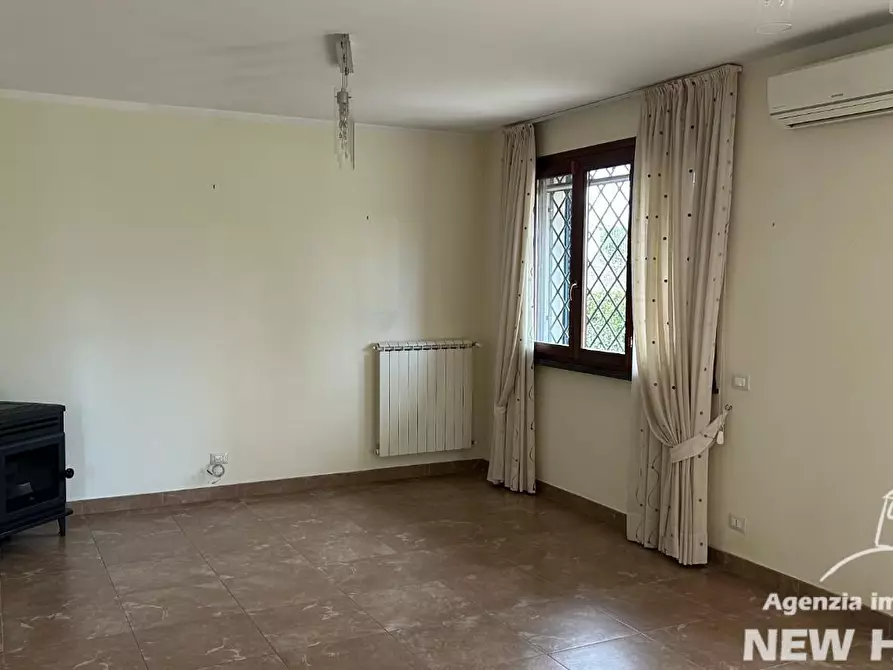 Immagine 5 di Casa indipendente in vendita  a San Giuliano Terme