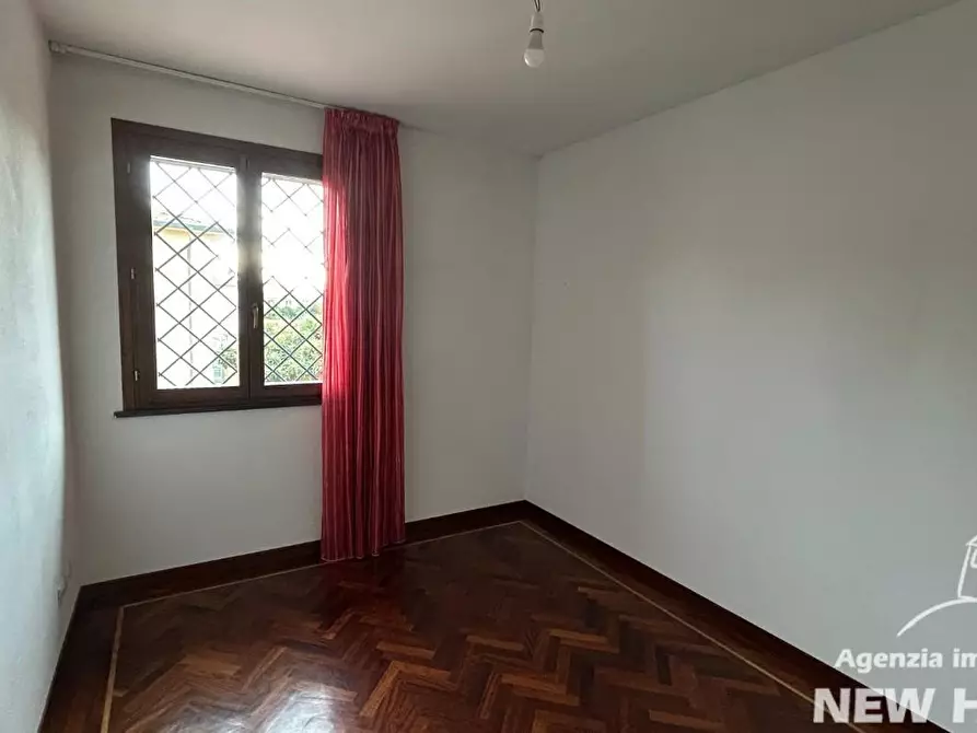 Immagine 16 di Casa indipendente in vendita  a San Giuliano Terme